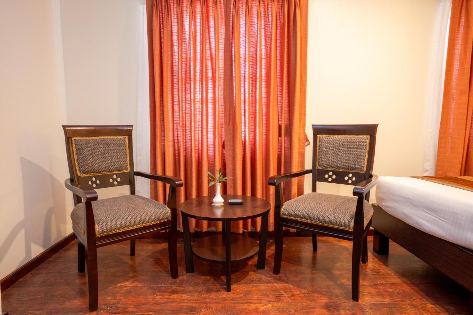 The Luxe Inn Boutique Hotel Katmandu Kültér fotó